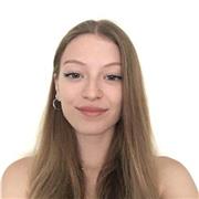 Soy una persona cercana, con mucha vocación a la hora de ayudar a los demás, mis clases destacarían por ser dinámicas y de calidad